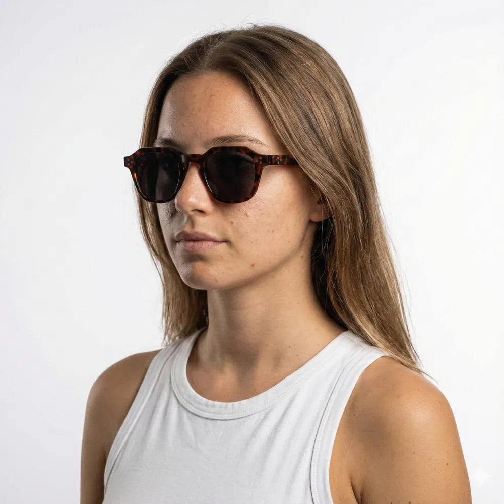 Cannes 1946 round acetate sunglasses by HARO Eyewear